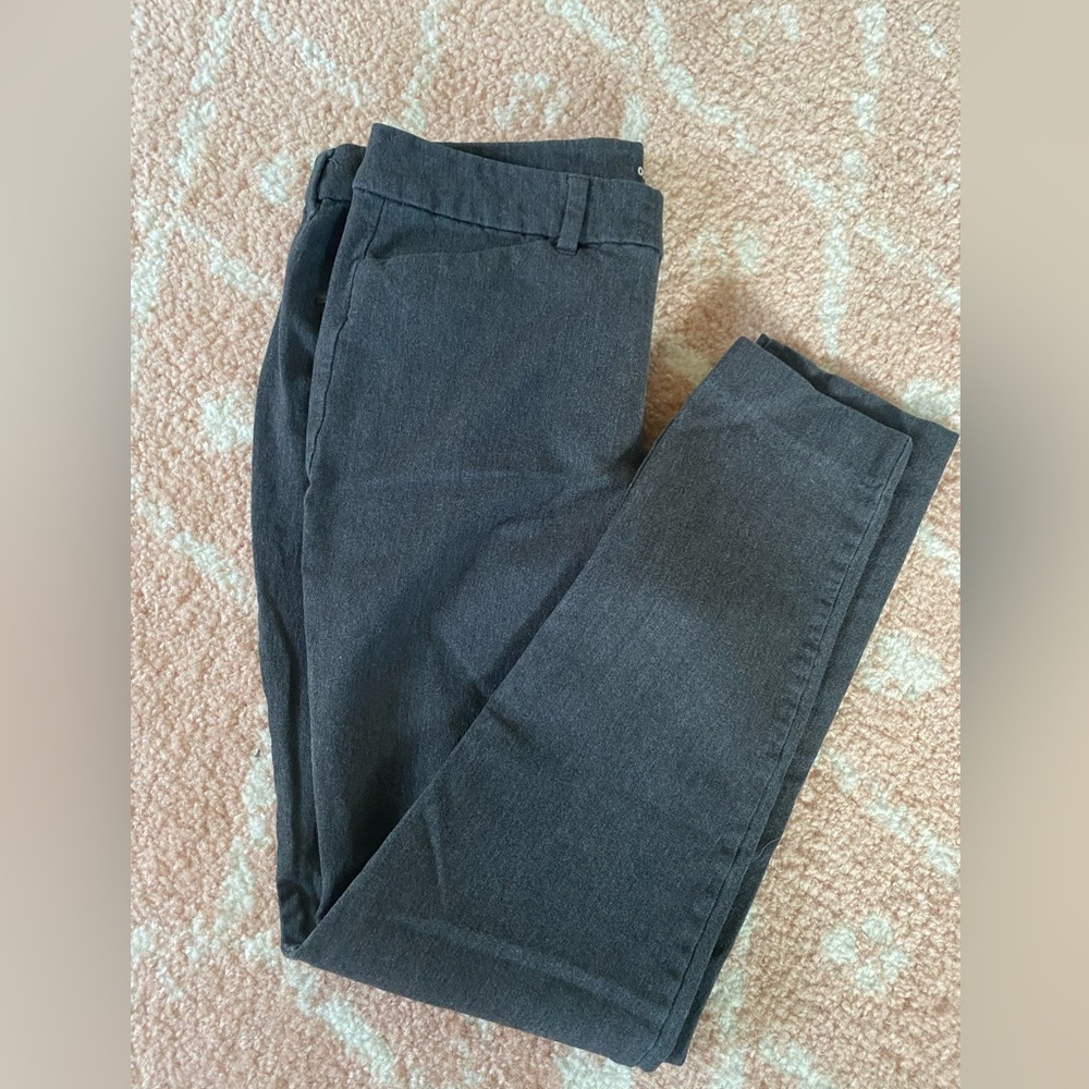 Old Navy pixie pant Grey
